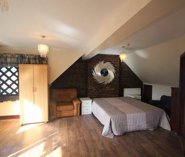 Studio flat to rent in Whitchurch Lane, Edgware, HA8 - Photo 2