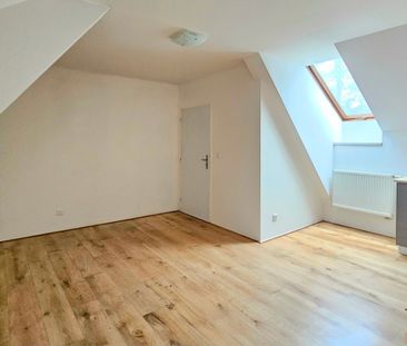 Pronájem bytu 1+kk a garsoniéry 36 m² - Photo 5