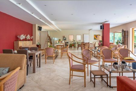 Degelijke serviceflat met terras in Residentie LINDENHOF - Foto 4