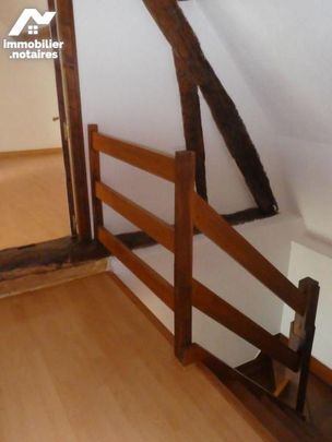 Maison jumelée T3 en Duplex, à 3 kms du centre ville de NOGENT, comprenant de plain pied : ... - Photo 1