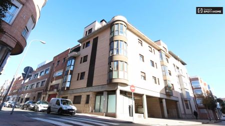 Renovated studio apartment for rent in Retiro - Photo 2