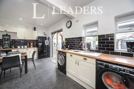 3 bedroom house to rent Trinity Road, Luton, Bedfordshire, LU3 - Photo 5