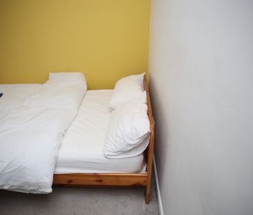 2 Bed Semi-Detached House, Trent Road, LU3 - Photo 4