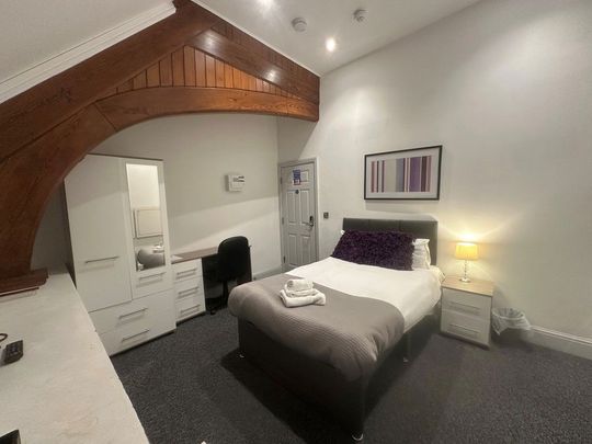 The Old County Hall - Studio 13 - Photo 1