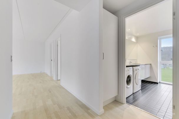 3-værelses Lejlighed på 91 m² i Vejle - Photo 1