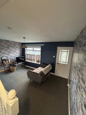 1 Finbank Gardens, Belfast, BT9 6QP - Photo 1