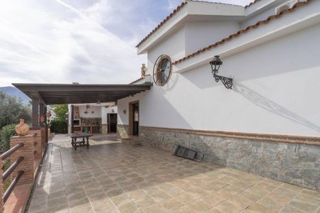 Luxury 5 room Detached House for rent in Alhaurín el Grande, Andalusia - Photo 5