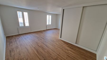 Location Appartement 2 pièces 45m² ROUEN 76000 - Photo 4