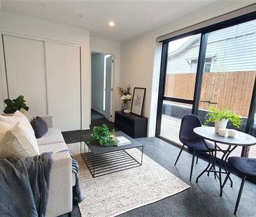 Modern apartment, conveniently located - Photo 4