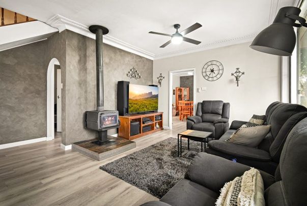 FIVE BEDROOM TWO STORY HOME WITH INGROUND POOL!!! - Photo 1