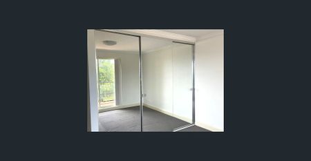 TWO BEDROOM APARTMENT IN THE HEART OF MOSMAN - Photo 3