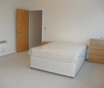 2 bedroom apartment to rent - Photo 6