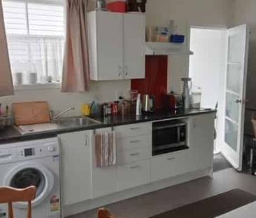 Cozy Bedsit in Waiwhetu - Photo 3