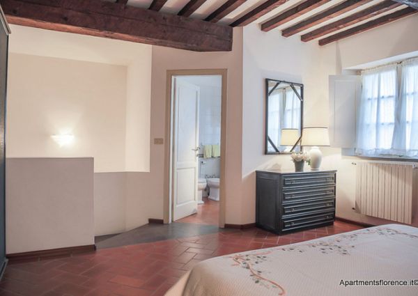 Fiore Apartment