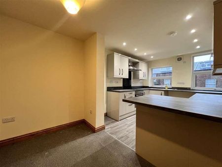 Albemarle Crescent, Scarborough, YO11 - Photo 4