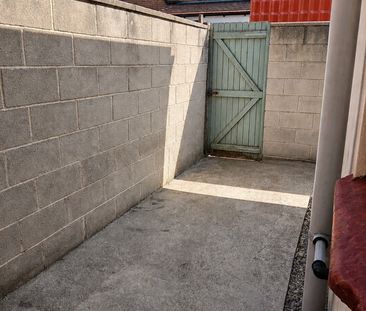 2 Bed Terraced House, Bianca St, L20 - Photo 2