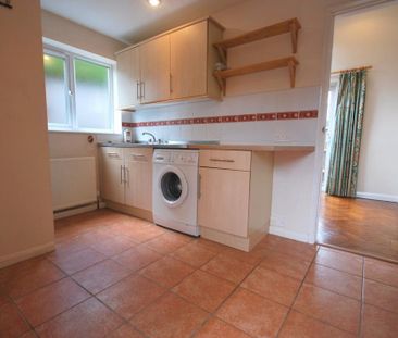 4 bedroom detached house to rent - Photo 6