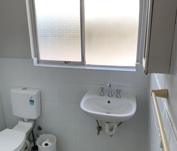 CENTRALLY LOCATED UNIT - Photo 6