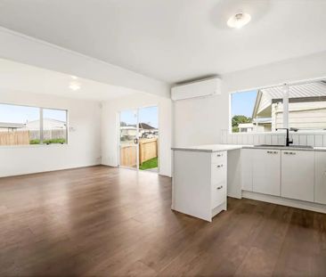 Unit 1, 24 Solveig Place, Randwick Park, Auckland - Photo 6