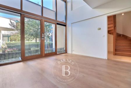 Avenue Louise/Etangs d'Ixelles - Duplex 2 bedrooms + terrace + parking (optional) - Foto 3