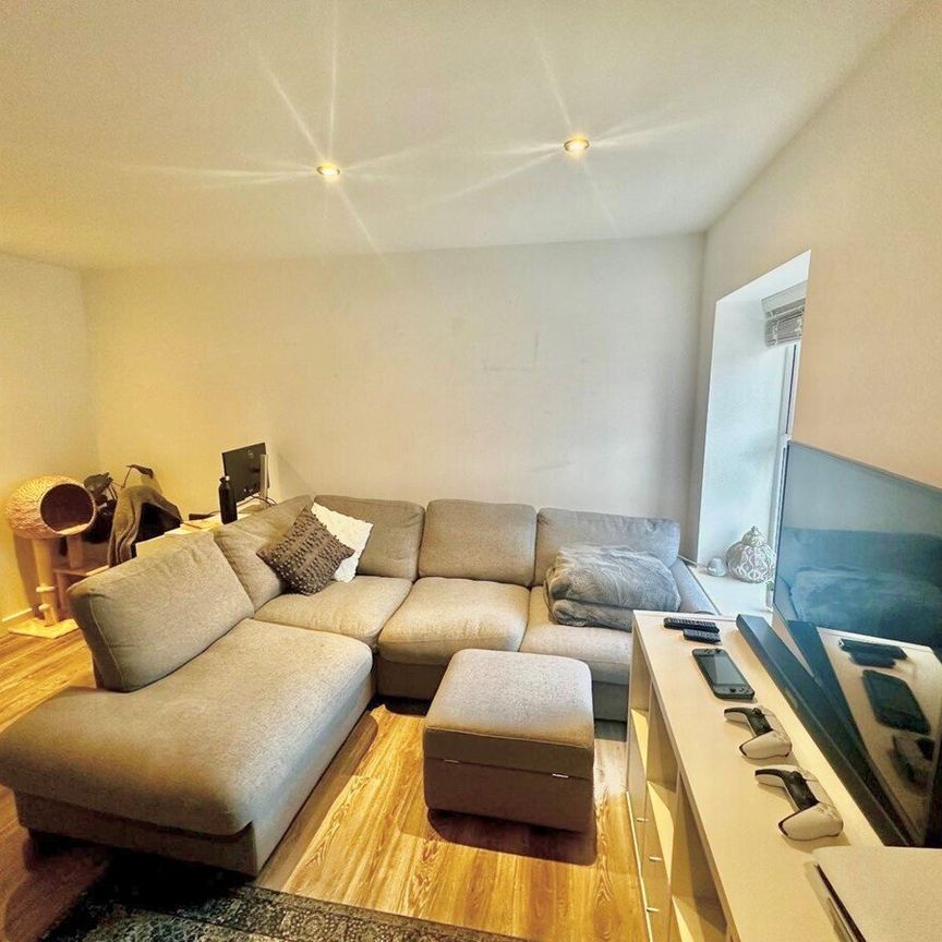 Back Dragon Parade, Harrogate - Photo 1