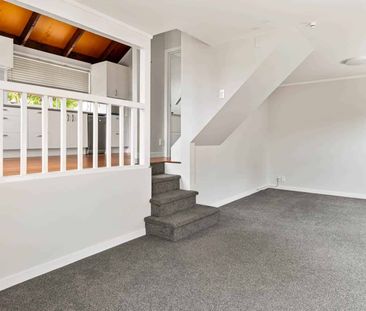 Tidy 2 bedroom house in Glenfield - Photo 1