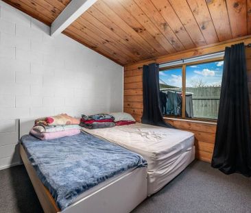 Avail now Private 2 Bedroom Units in Tokoroa! - Photo 4