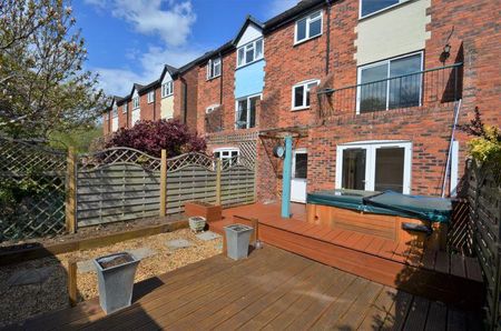 4 bedroom house to rent - Photo 2