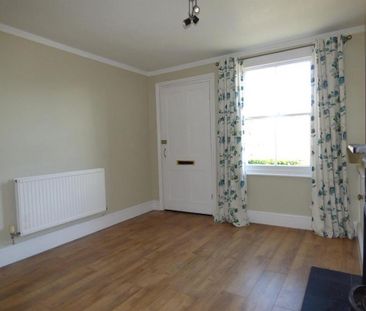 2 bedroom end of terrace house to rent - Photo 3