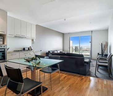 1 Bedroom Furnished Apartment on 26th Floor - Photo 2