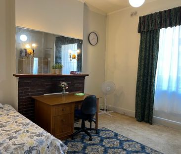 5-bedroom shared house, hOUNSLOW AVE COWANDILLA - Photo 2