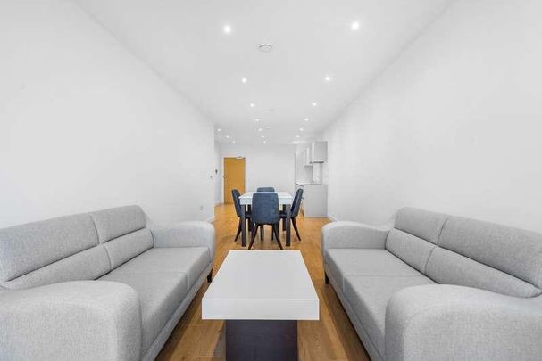 Bond Way, Bracknell, RG12 - Photo 1