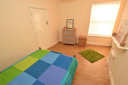1 bedroom end of terrace house to rent - Photo 2