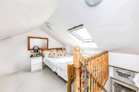 3 bedroom terraced house to rent - Photo 3