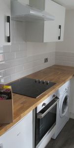 2 Bed Flat, Latimer House, L5 - Photo 3