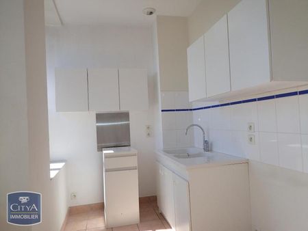 Location Appartement 2 pièces 39m² CHATEAUROUX 36000 - Photo 2