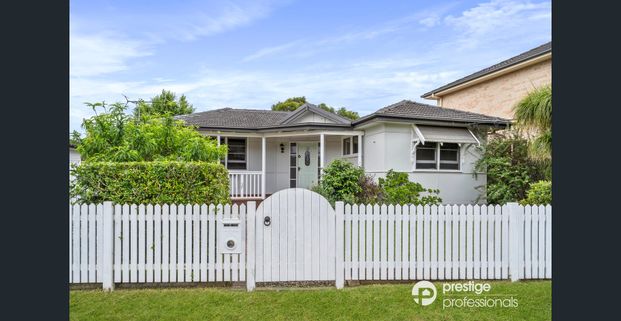 Charming Family Home - Photo 1