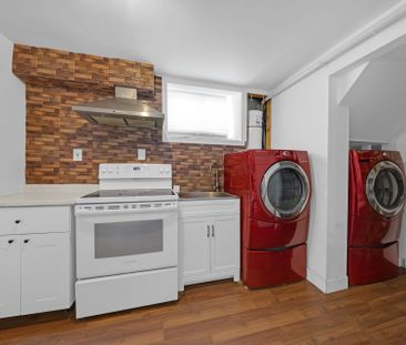 For Lease - 7 Kemano Road, Aurora, Ontario - Photo 1