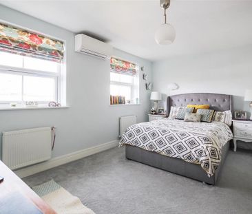 3 bedroom terraced house to rent - Photo 6