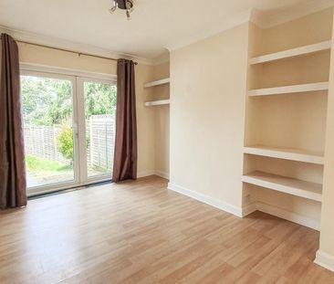 Auckland Road, Potters Bar - Photo 1