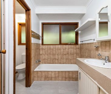 211 Dunns Road, Mornington - Photo 3