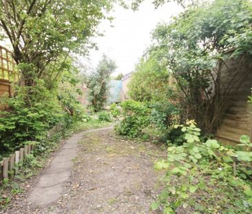 Station Road, Hounslow, Middlesex,TW3 - Photo 5