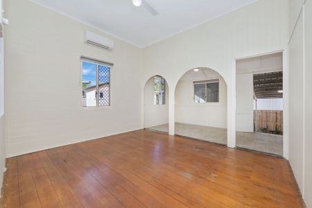 45 Macrossan Street, South Townsville - Photo 4