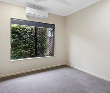 EXECUTIVE HOME IN CENTRAL LOCATION - Photo 4