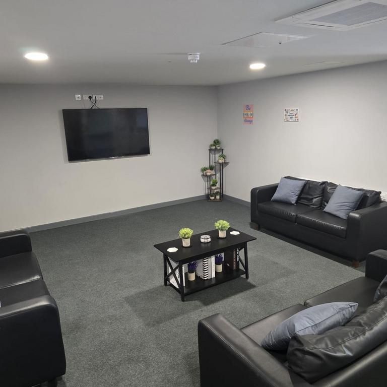 1 bedroom house to rent - Photo 1