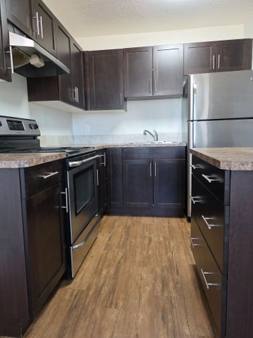 301, 6727-59 Ave, Red Deer, AB - Photo 2