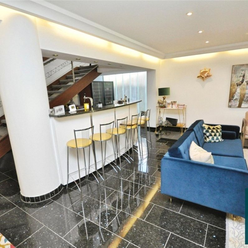 Sheldon Avenue, N6, Highgate - Photo 1