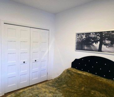 Grand 4 1/2 sur le bord du fleuve - Photo 4