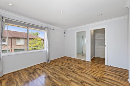 Comfort and convenience could be all yours - Photo 2