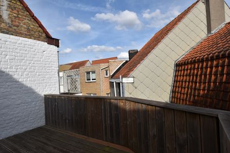 Mooi gerenoveerde woning in het hartje van Knokke nabij de Lippenslaan - Photo 2